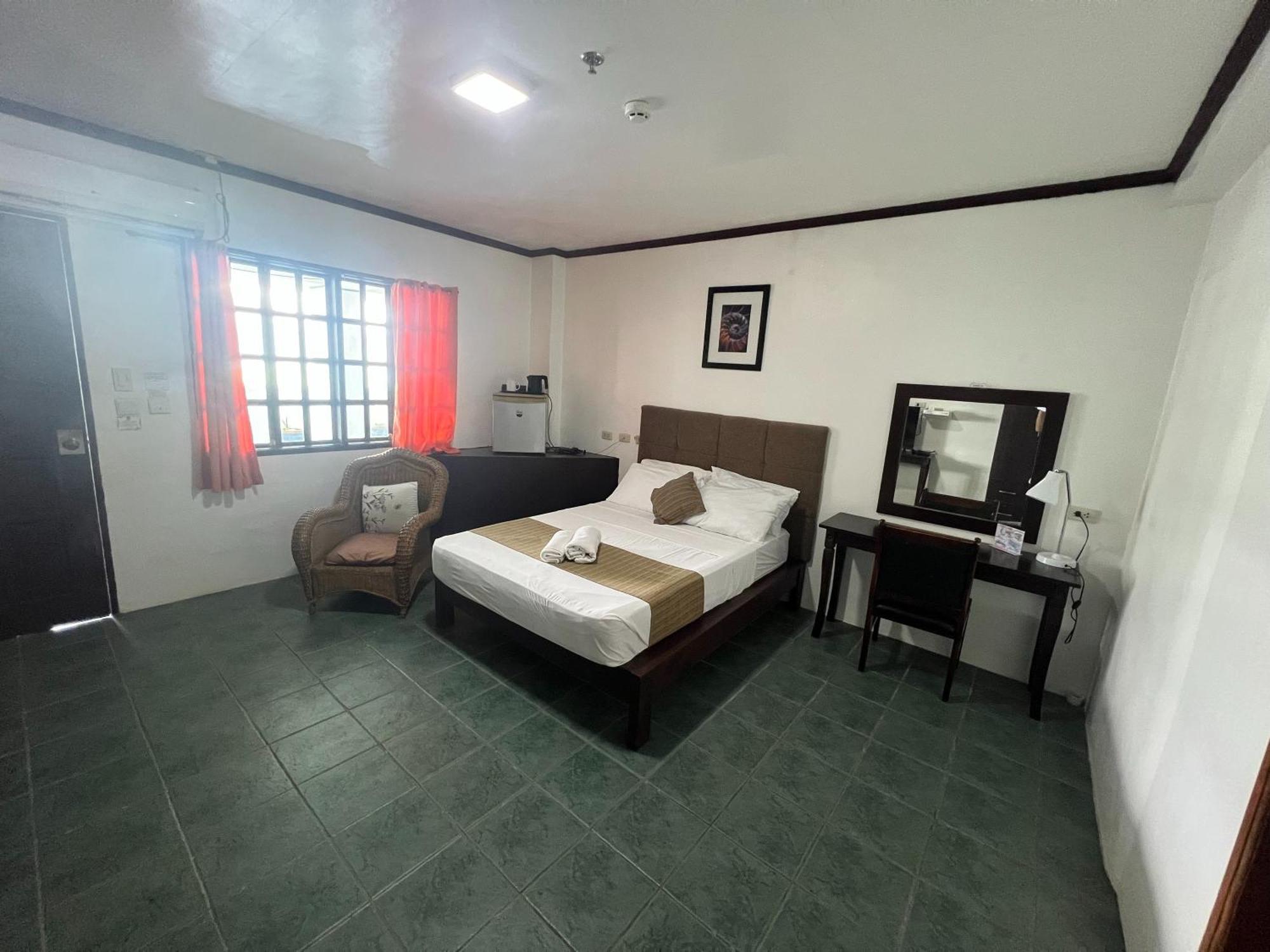 Subiza Beach Resort Olongapo Luaran gambar