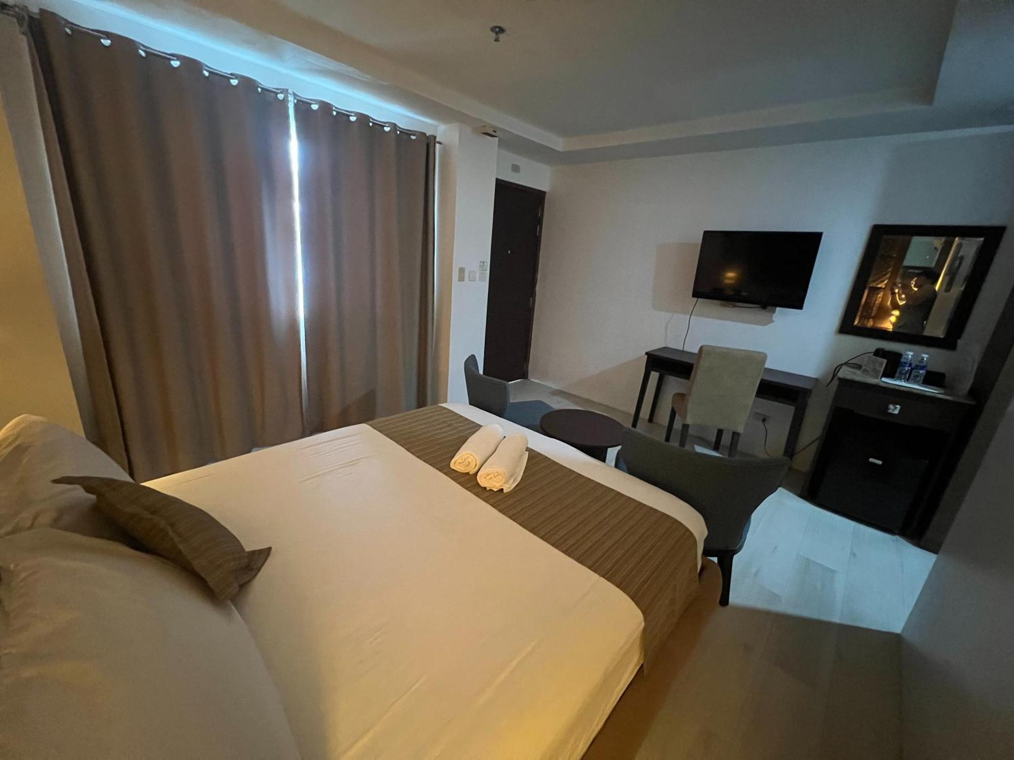 Subiza Beach Resort Olongapo Luaran gambar